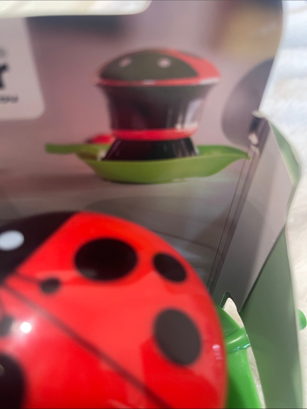 Ladybug Palm Dish Brush with Green Holder - Picture 3 of 6
